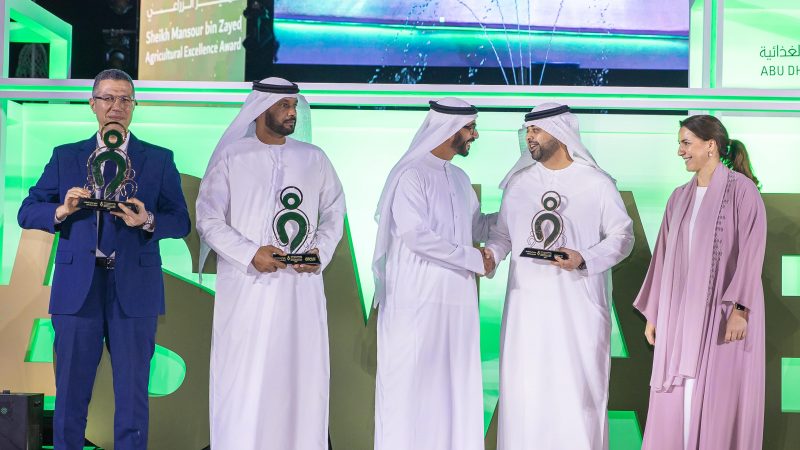 مزرعة الرميلة الإماراتية تفوز بجائزة النهج المبتكر في إنتاج الألبان المُستدام